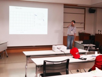 二瀬交流センター科学実験クラブ2の様子 二瀬交流センター科学実験クラブ2の様子